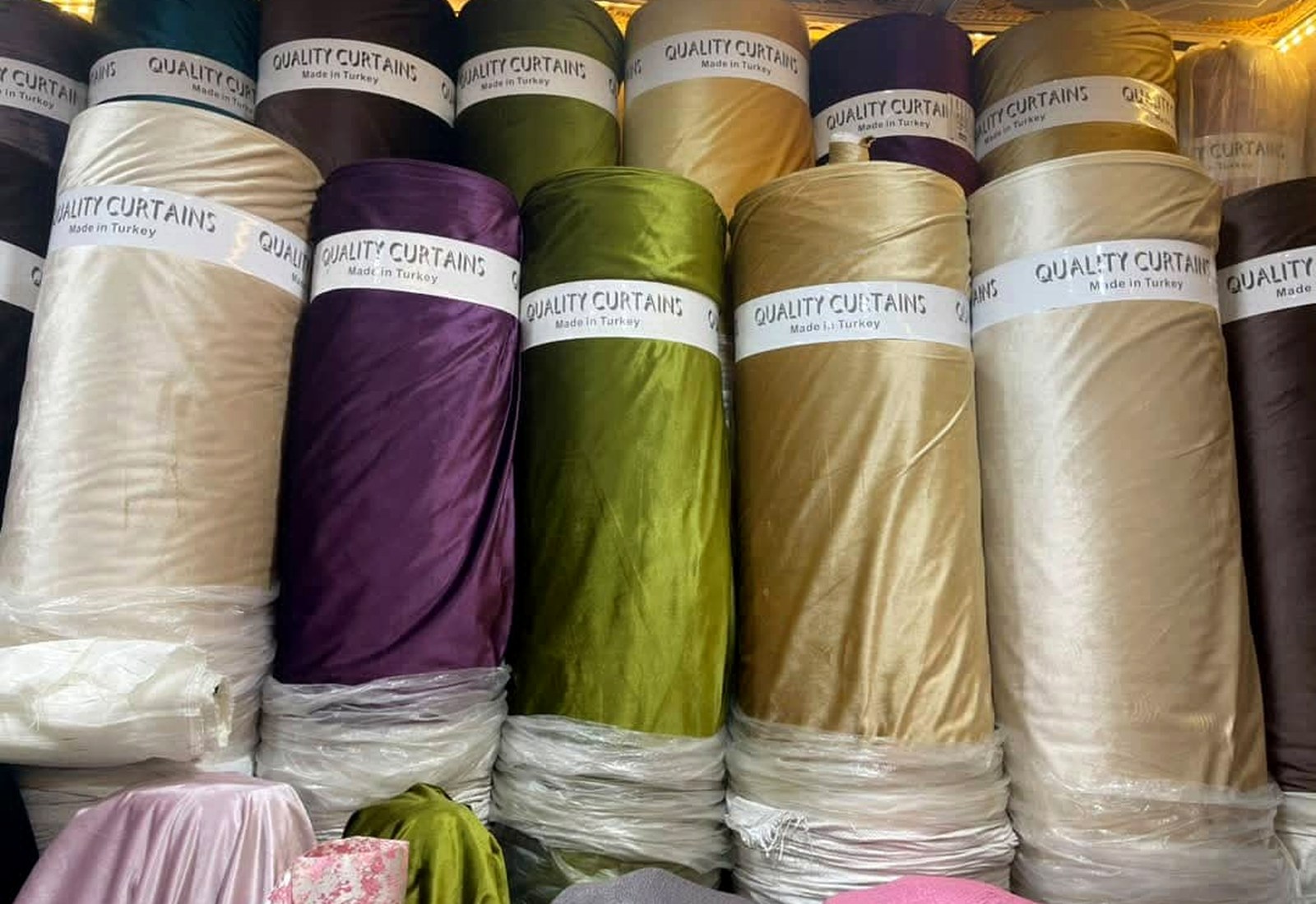 Italian velvet rolls in the Galaxy atelier