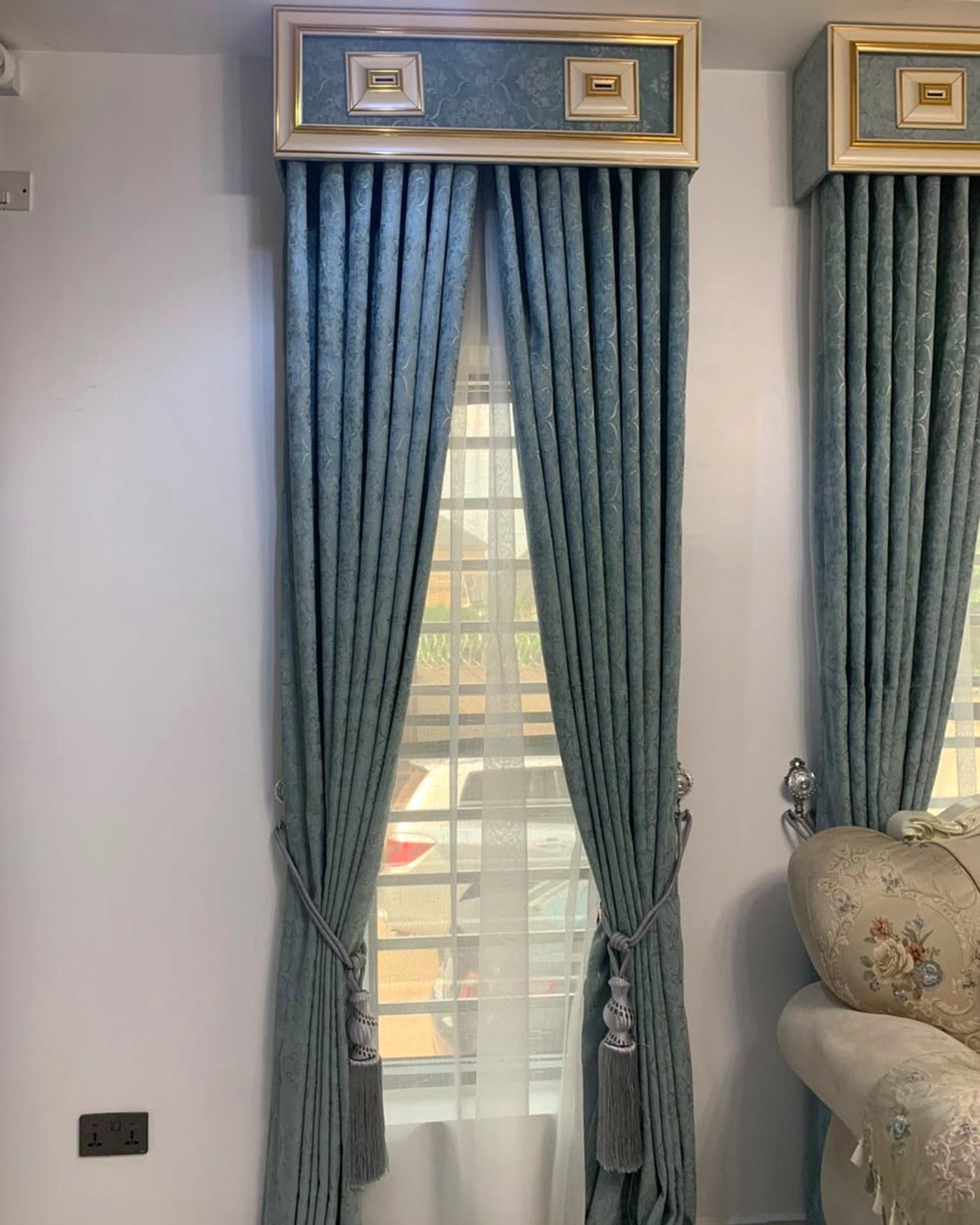 Damask with tailored pelmet