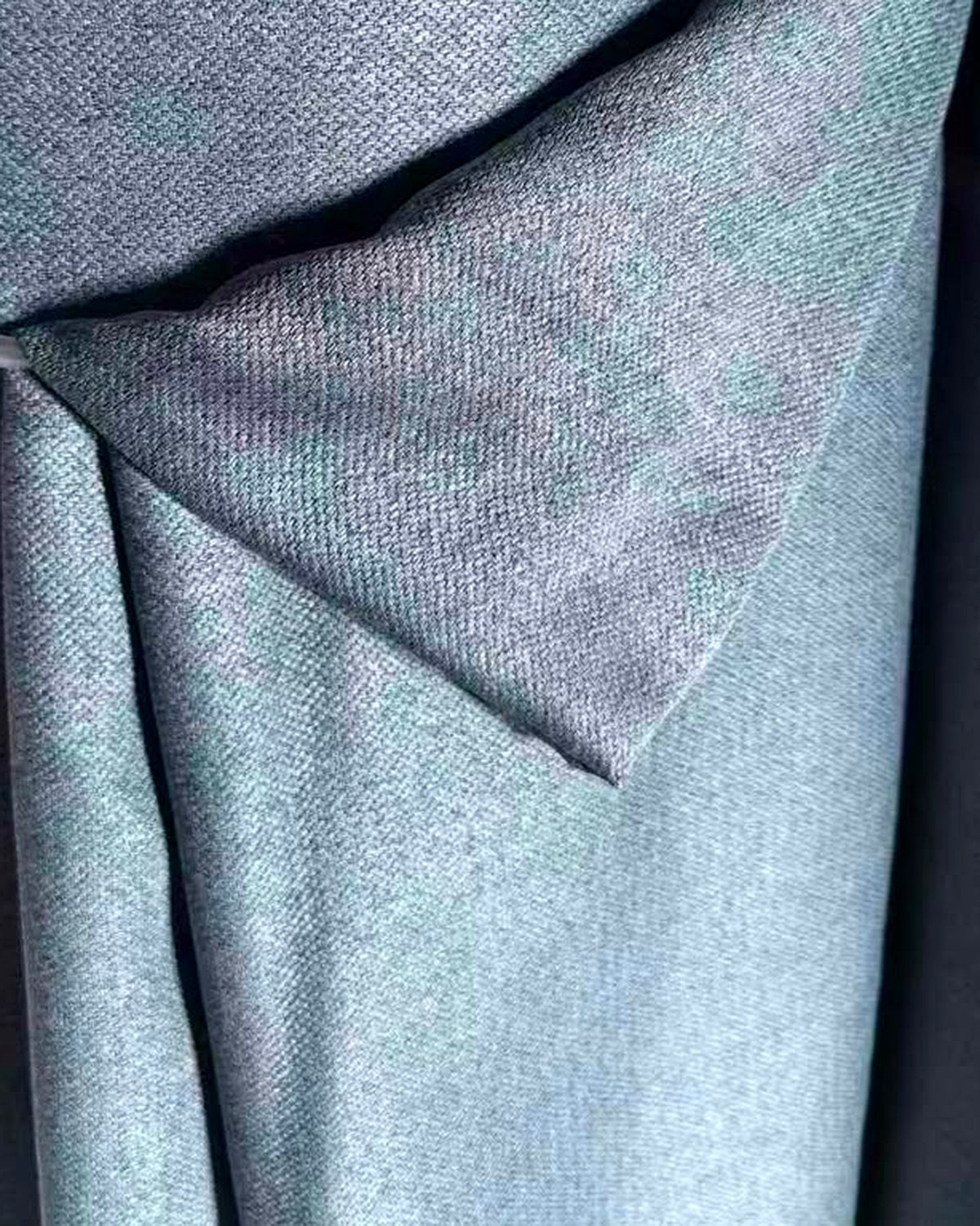 Teal Iridescent
